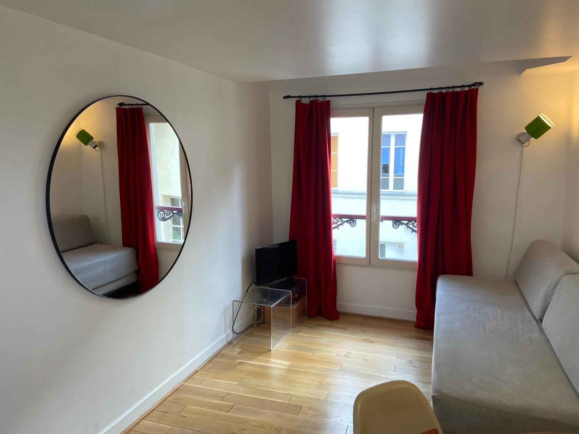 Marais Studio with Mezzanine  Parigi Esterno foto
